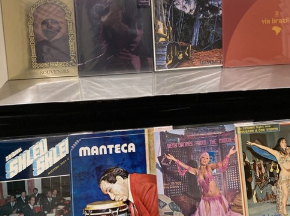 3/11(水) WORLD MUSIC 中古レコード入荷情報♪