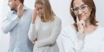 一回り年上の彼氏と結婚を考えてるけど、彼の母の発言が気になる…嫌みのつもりなのか打ち解けただけなのか判断できない