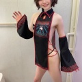 【画像】Ｔｗｉｔｔｅｒコスプレイヤーさん、修正しすぎて不気味の谷現象を証明してしまうｗｗｗ