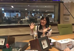 柴田柚奈ちゃんのラジオ収録の最新画像！！！「スタッフも楽しいに決まってますわwww」