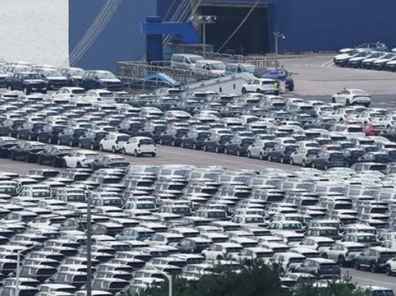 韓国人「え？韓米関税交渉うまくいったんじゃないの？」日本車関税、明日から15％…交渉未完の韓国車は25％＝韓国の反応