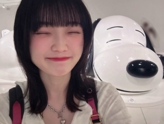山崎愛生ちゃんとスヌーピー