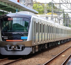 小田急の自動放送で使われる1番ホームという表現は珍しいのか