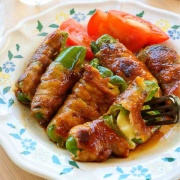 ♡バター醤油で！チーズインピーマンの肉巻き♡【#簡単レシピ #時短 #節約 #夏野菜レシピ #豚肉 】