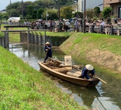 埼玉県さいたま市、見沼通船堀閘門開閉実演