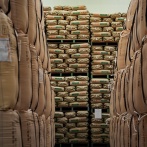 米屋「助けて！大量の在庫あるの！1300tも！！」