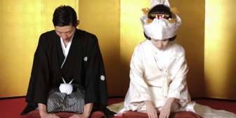 伯父「我が家の弟を長男家の長女(従姉)に婿入りさせて事業を継がせる」と言い婚約発表の日まで決めてしまった。そして当日…