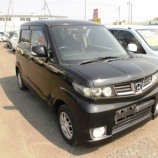 『マニュアル車インプレッサ・エリシオン・ゼスト入荷(^^)古いけど、まだまだ現役の中古車！！過走行、型落ち車でも、調子の良い中古車は沢山ありますよ(*^▽^*)低価格車専門店ピース』の画像