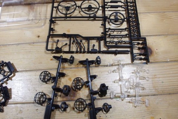 Axial WRAITH　本体のみメカなし 51lG2dpDk4L._UF350,350_QL50_.jpg