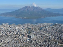 【緊急速報】桜島、ついに大噴火か！！！ 山体膨張がエグいことになる！！！！
