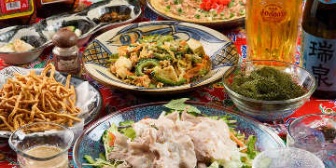 沖縄旅行に来たのに名物料理の文句ばっかり。しまいには「チェーンのファミレスとかでいいよ」とかぬかす友人にイラっ