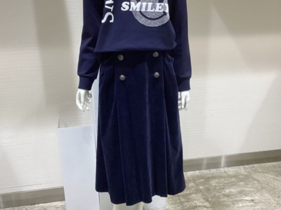 裏起毛のニコちゃんトレーナー😊