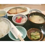 『新橋 「舞浜」メダイ焼き定食 1000円』の画像