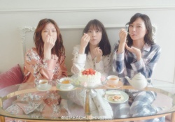 【高画質】松村沙友理、堀未央奈、梅澤美波の寝巻き写真が可愛すぎるゥゥ！