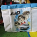 イニシャルDの、フタ付き収納