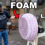 『SNSで話題のコーヒーマグカップの形をしたコーヒーテーブルを作ってみた』の画像