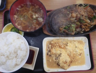 息子と娘と3人でランチ