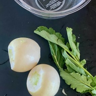 おつまみにぴったり〜カブと生ハムのマリネ