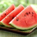 男も女も若々しくなるスイカ、夏一番お薦めです！ 木村