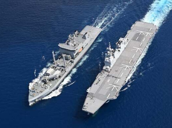 海自護衛艦「いせ」、ニュージーランド海軍補給艦「アオテアロア」と共同訓練を実施！