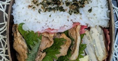 ちょっと焦げたがおいしいんだな～夫のお弁当695