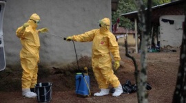 【ギニア】エボラ感染疑いの血液、タクシー強盗に奪われて大騒動に