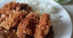 ムシムシムシムシ…不快指数上がるぅ。と、赤い翼ハートつくりました。