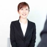 『看護師向け 履歴書に貼る証明写真の撮り方の注意点【転職】』の画像