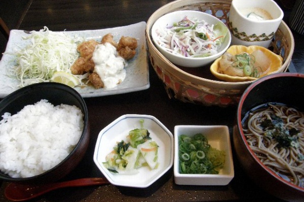 株主優待で外食三昧 かごの屋