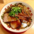 東京背脂黒醤油ラーメン 伍福軒＠新宿