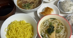 夏休みのお昼ごはん◆全員バラバラの日…