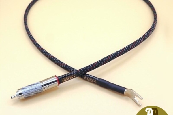 オーディオユニオン お茶の水 アクセサリー館 Information - アース