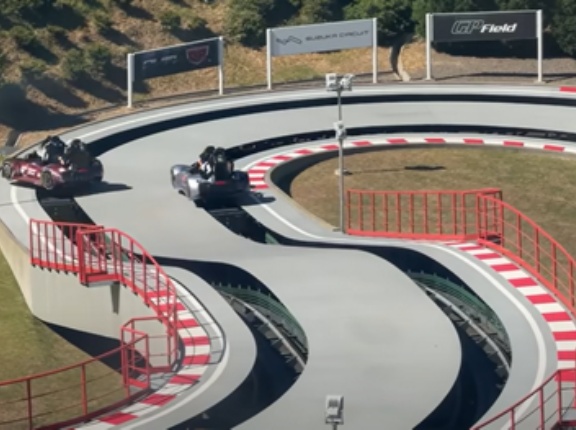 海外「こんなに独創的なコースターは初めてだ！」鈴鹿サーキットパークのレース体験型コースターに対する海外の反応
