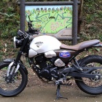 今日もテキトーに