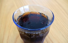 【恐怖】ワイ、”これ”を見てコカコーラゼロを飲むのをやめる