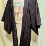 ぶどうの木の小りす