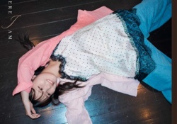 【朗報】伊藤理々杏、ロケットふくらみw w w w w w w