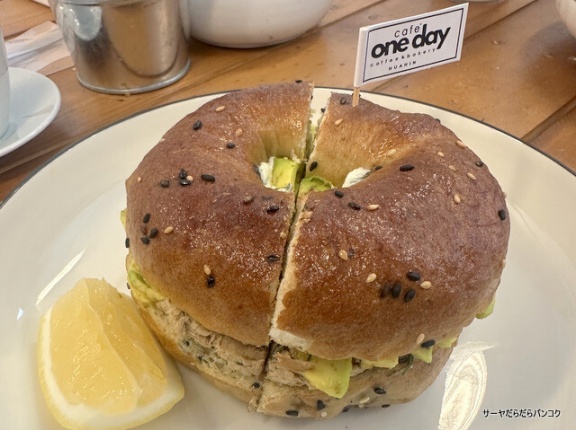 【One Day Cafe & Working Space】　～ホアヒン朝食・ベーグルが美味しいカフェ～