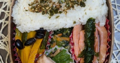黒豆入れたけど～夫のお弁当729