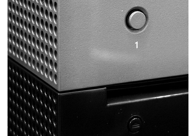 マイクロソフト、新型Xboxチラ見せ
