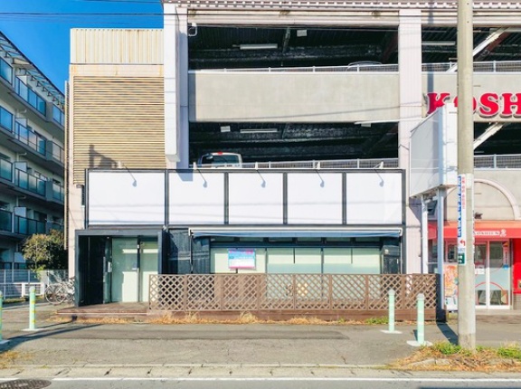 南林間駅ちかくの「ステーキハウス粋」の看板外されてる