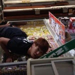 【バカッター】またしてもゆとりがアイス冷凍庫にダイブｗｗｗｗｗｗｗｗｗｗｗｗ