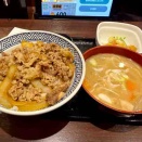 いろいろ世の中「庶民の味」が本当に値上がりが過ぎる。