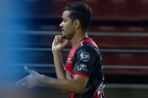 ファジアーノ岡山 タイ1部リーグからブラジル人fwブレネー マルロスの加入を発表 機会を与えてくれた岡山に感謝 ｊ２サッカー通信