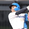 【日本ハム】今川優馬、新庄監督の前で完璧“12球団1号”オフにジャッジの打撃コーチから指導