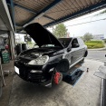 滋賀オートライフハノ　輸入車「ポルシェ カイエンターボ」(957)の車検＆整備とオイル交換
