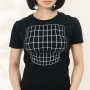【画像】「正面を向いた時だけバストがふくらみ誰でもえちえちな豊乳に見えるTシャツ」がついに爆誕！　これはｗｗｗｗｗ