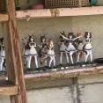 群馬県の廃屋にウマ娘のフィギュアが多数飾ってあると話題