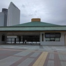 相撲ファンには、たまらない両国駅