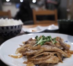 【福岡】天神駅西1出口徒歩2分『居酒屋 ゆかし』　おいしいごはんと味噌汁、定食の基本ですね